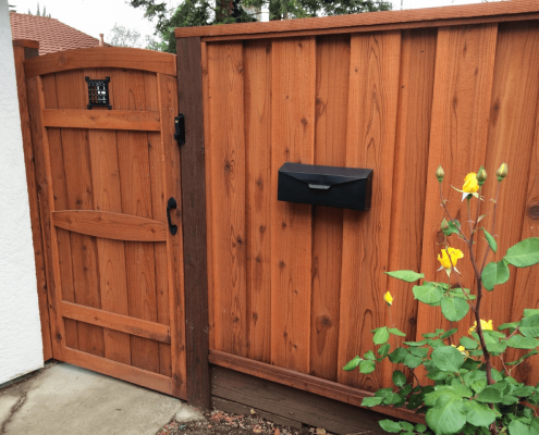 single arch gate website 3